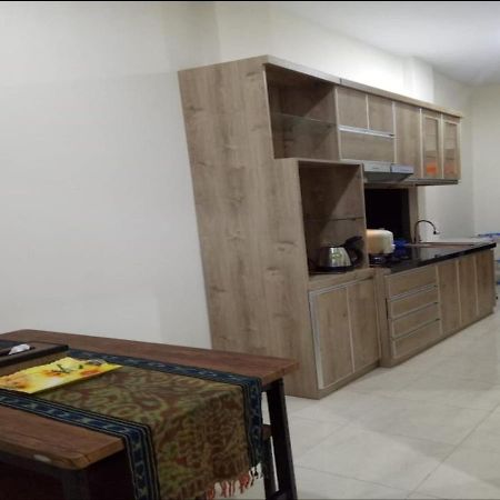 Karana House Syariah Hotell Melati Eksteriør bilde